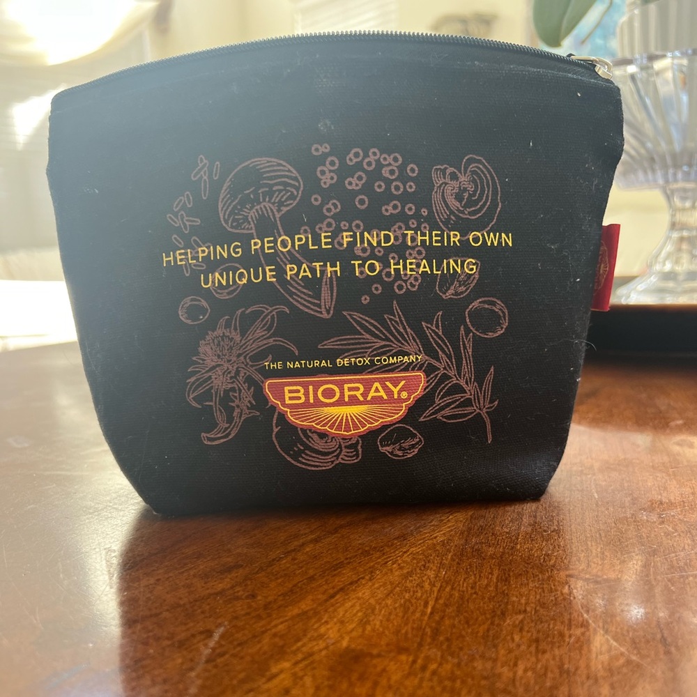 Small black pouch